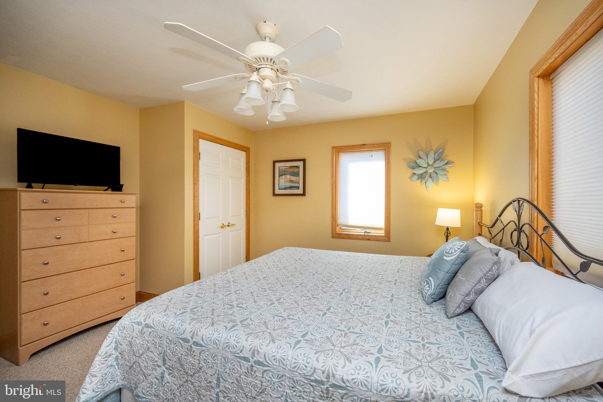 GLEN COVE - Residential