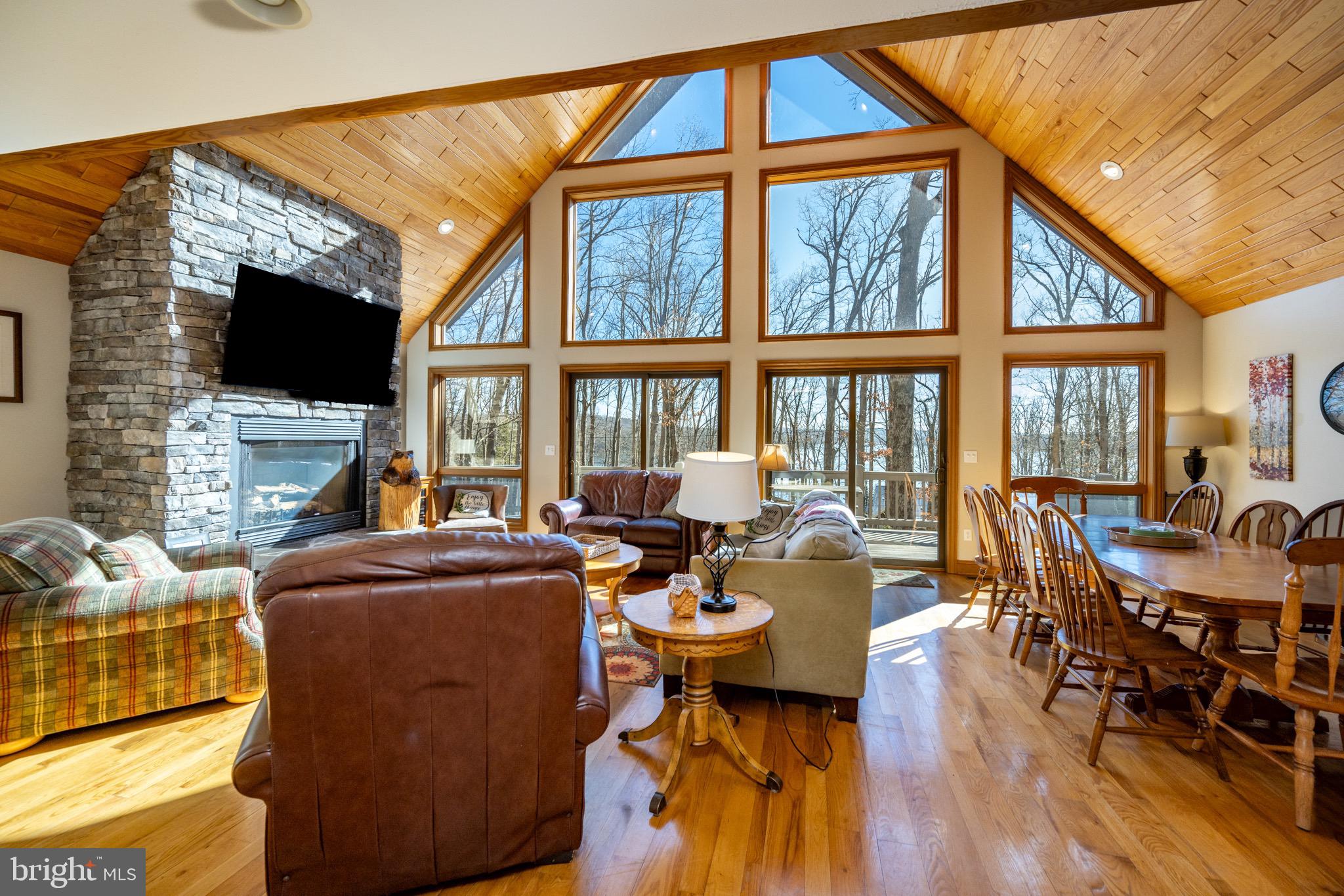 GLEN COVE - Residential