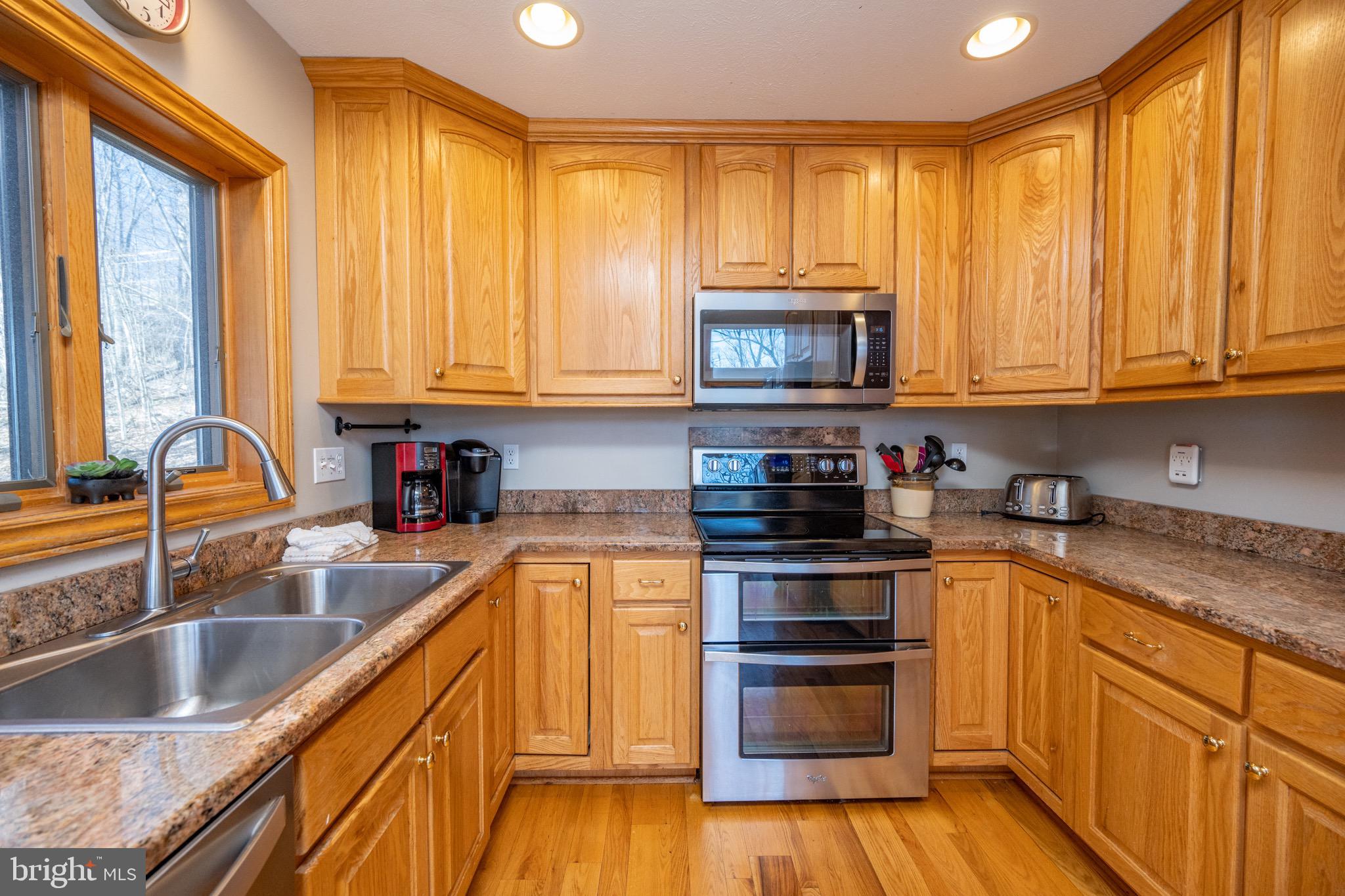 GLEN COVE - Residential