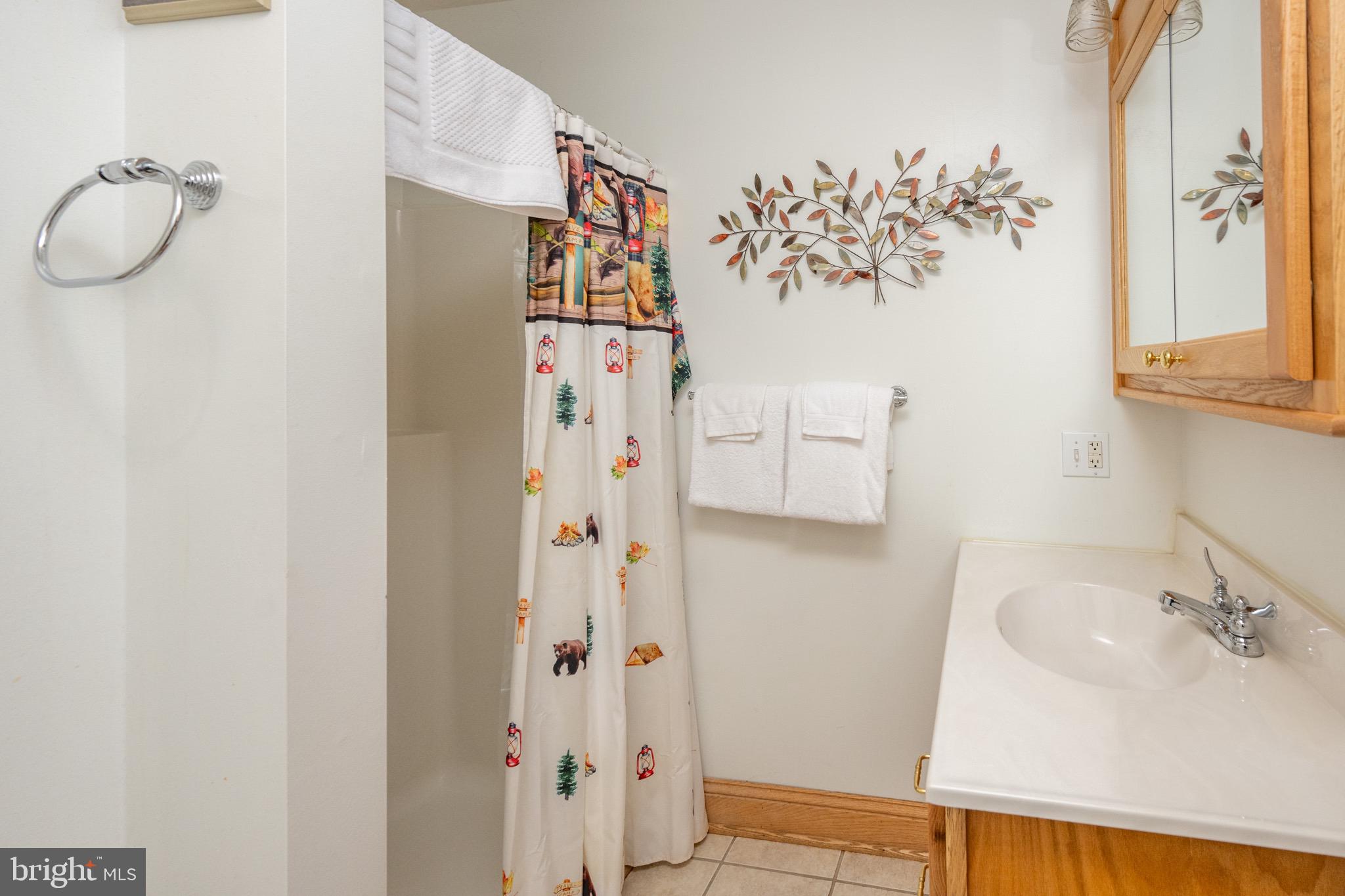 GLEN COVE - Residential