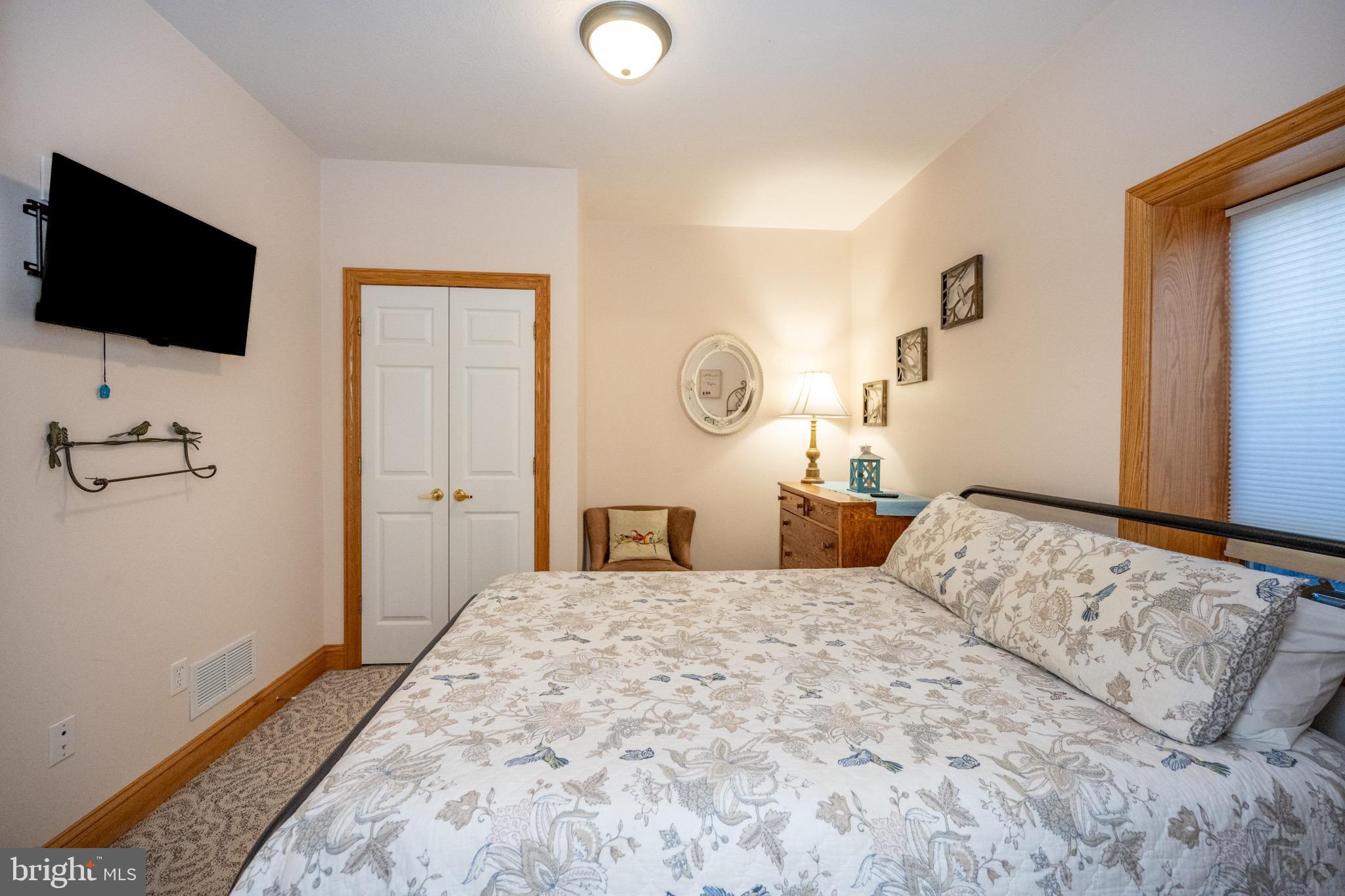 GLEN COVE - Residential