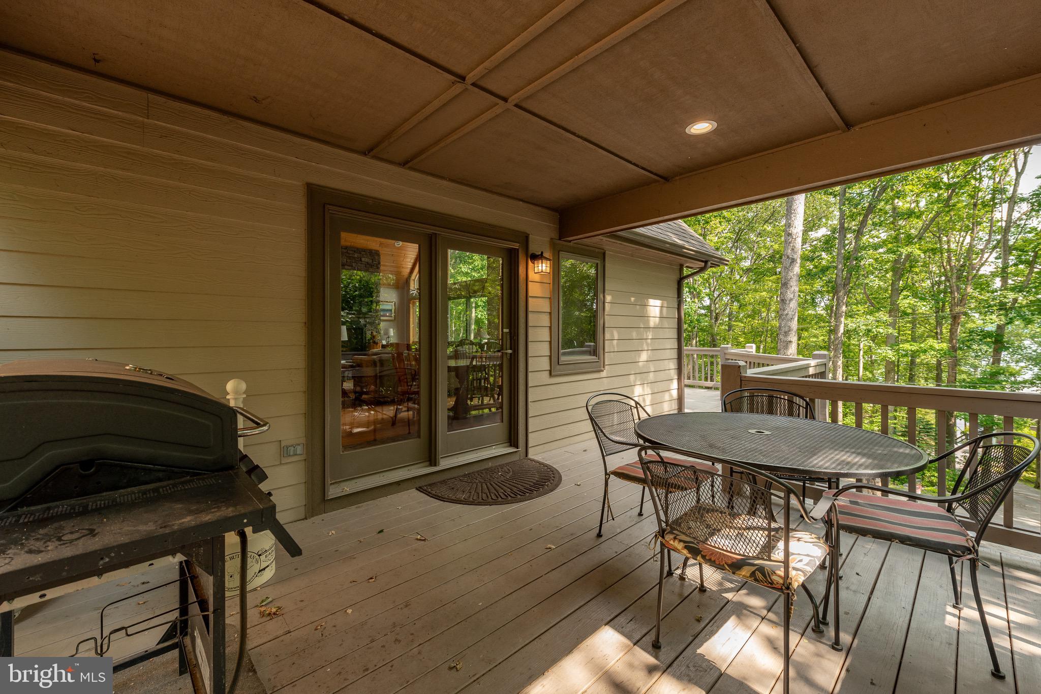 GLEN COVE - Residential