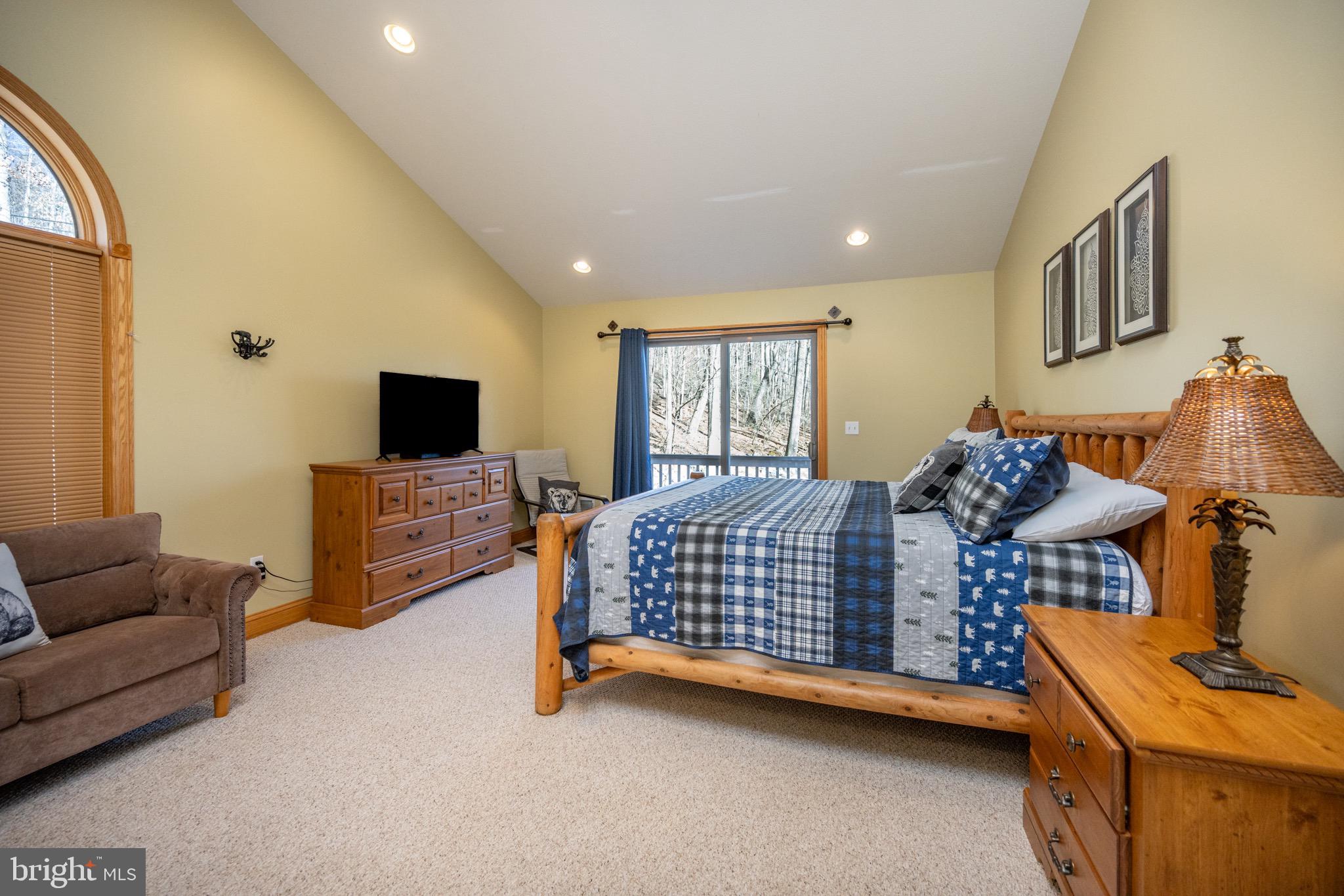 GLEN COVE - Residential