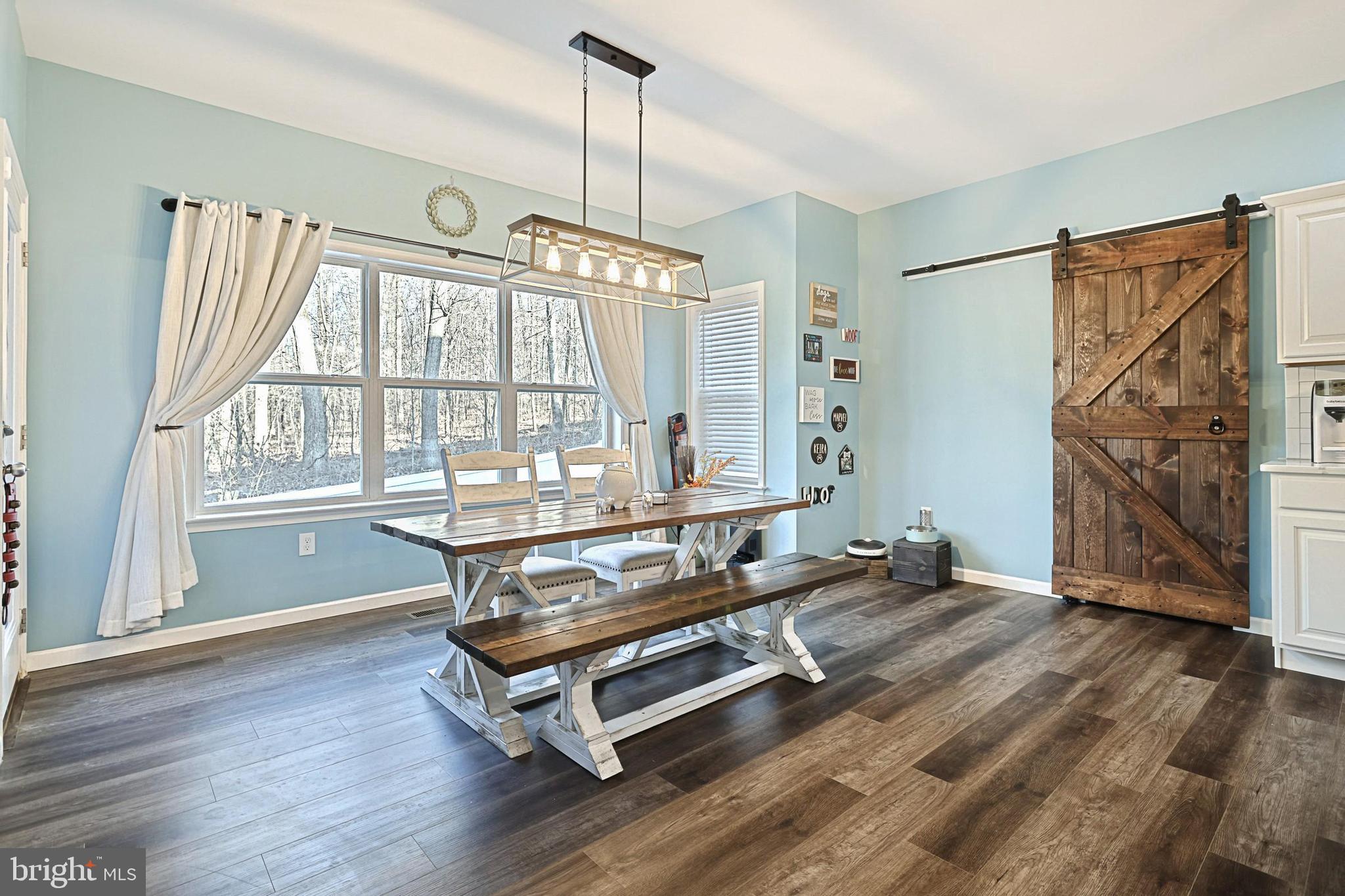 KENSINGTON - Residential