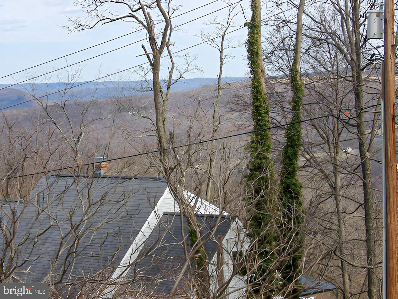 CENTENNIAL HILL - Residential