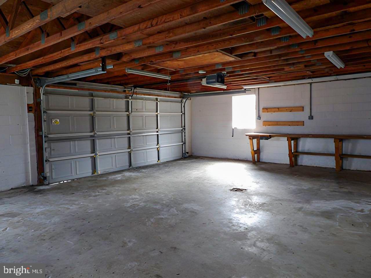 CENTENNIAL HILL - Residential