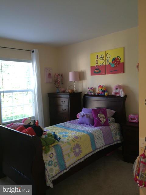 MAZEL - Residential Lease