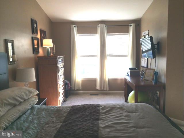 MAZEL - Residential Lease