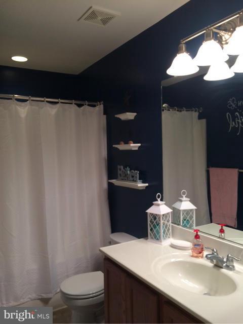 MAZEL - Residential Lease