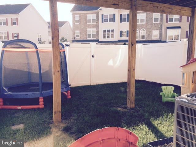 MAZEL - Residential Lease