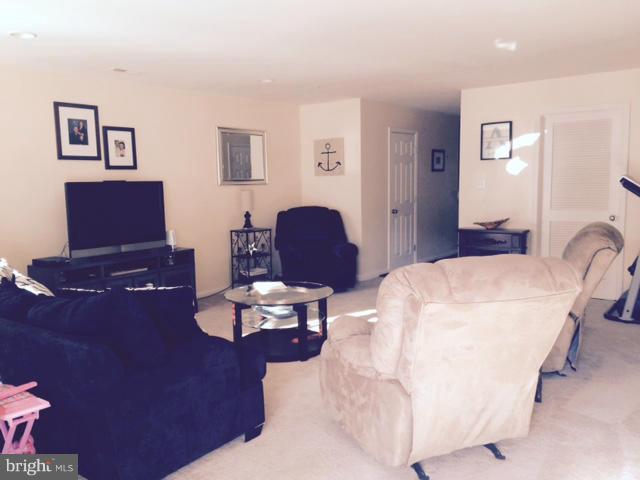 MAZEL - Residential Lease