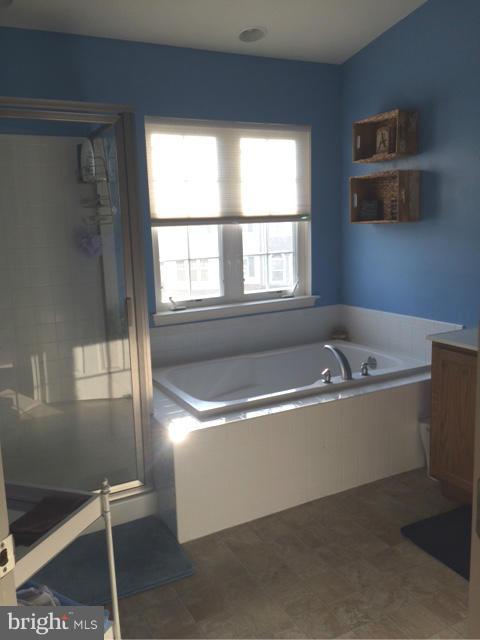 MAZEL - Residential Lease