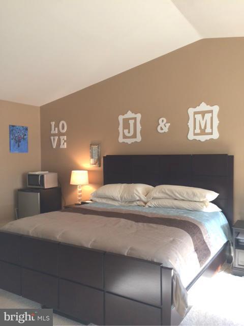 MAZEL - Residential Lease