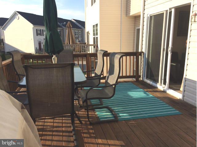 MAZEL - Residential Lease