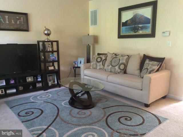 MAZEL - Residential Lease