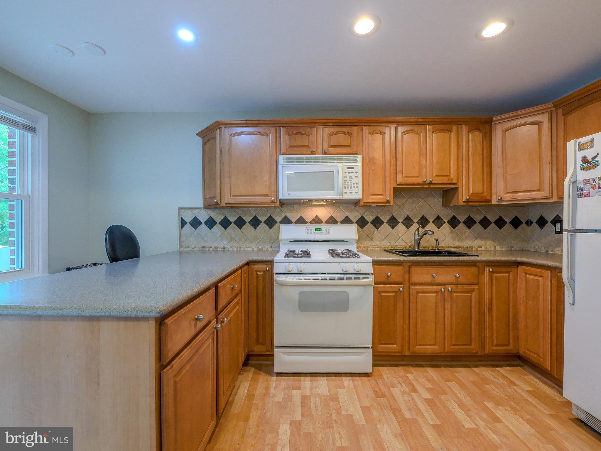 DELMAR VILLAGE - Residential