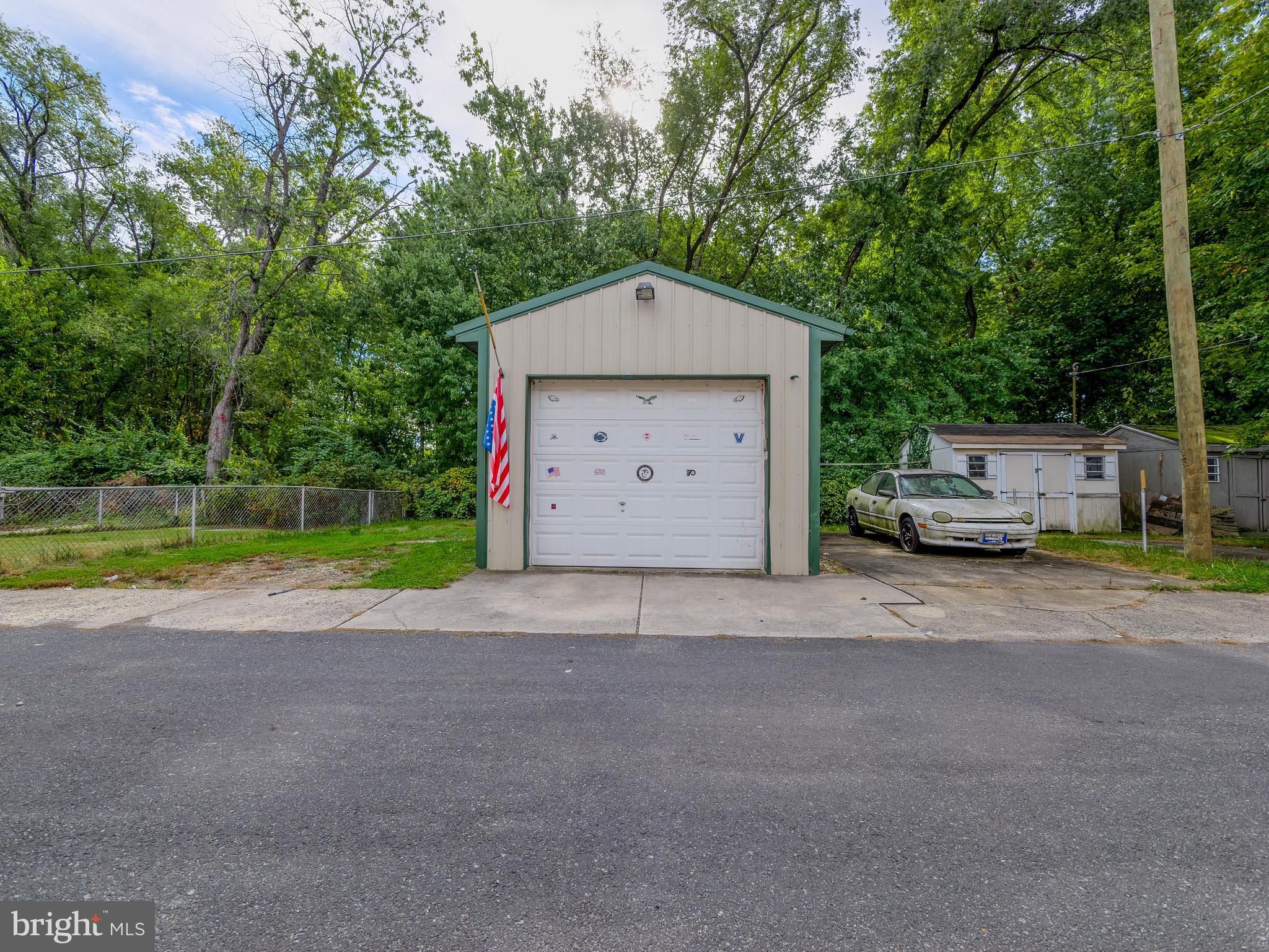 DELMAR VILLAGE - Residential