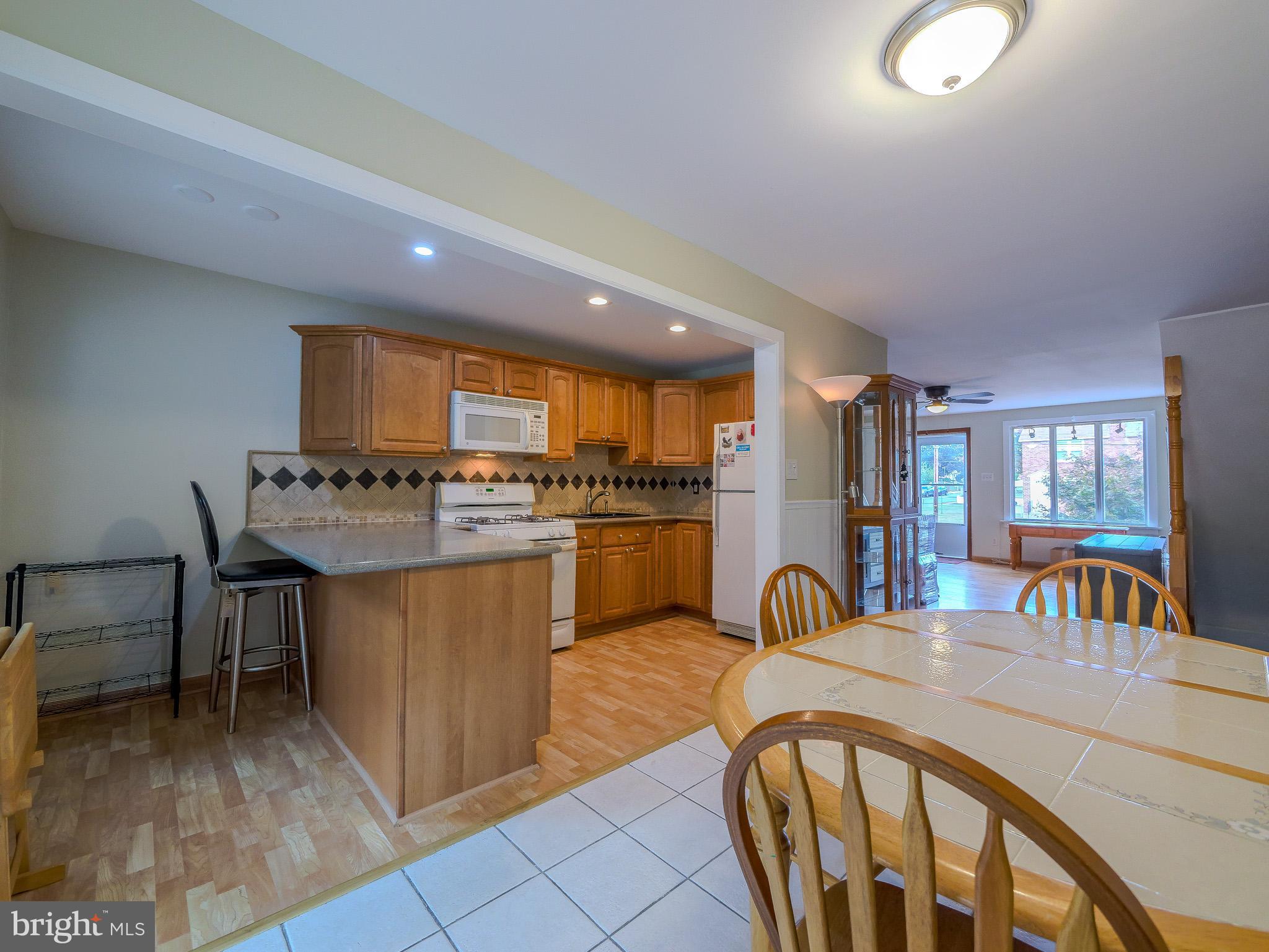 DELMAR VILLAGE - Residential