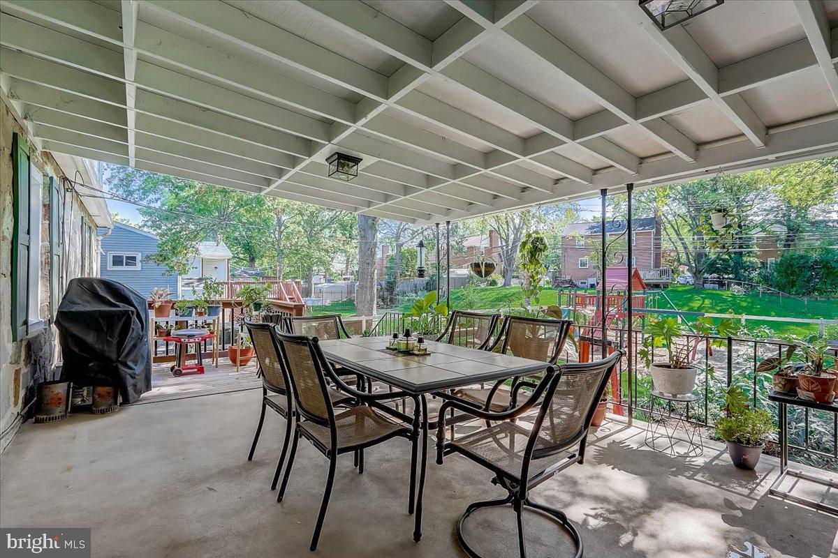 VILLA CRESTA - Residential