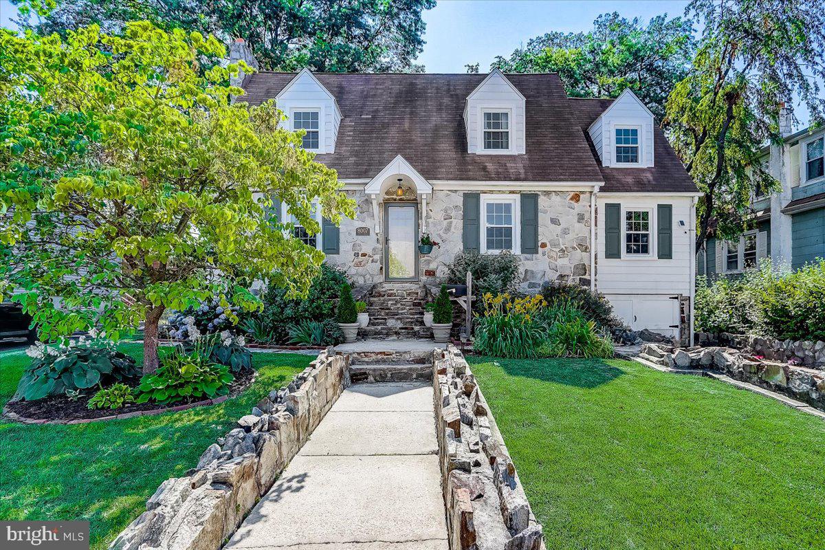 VILLA CRESTA - Residential