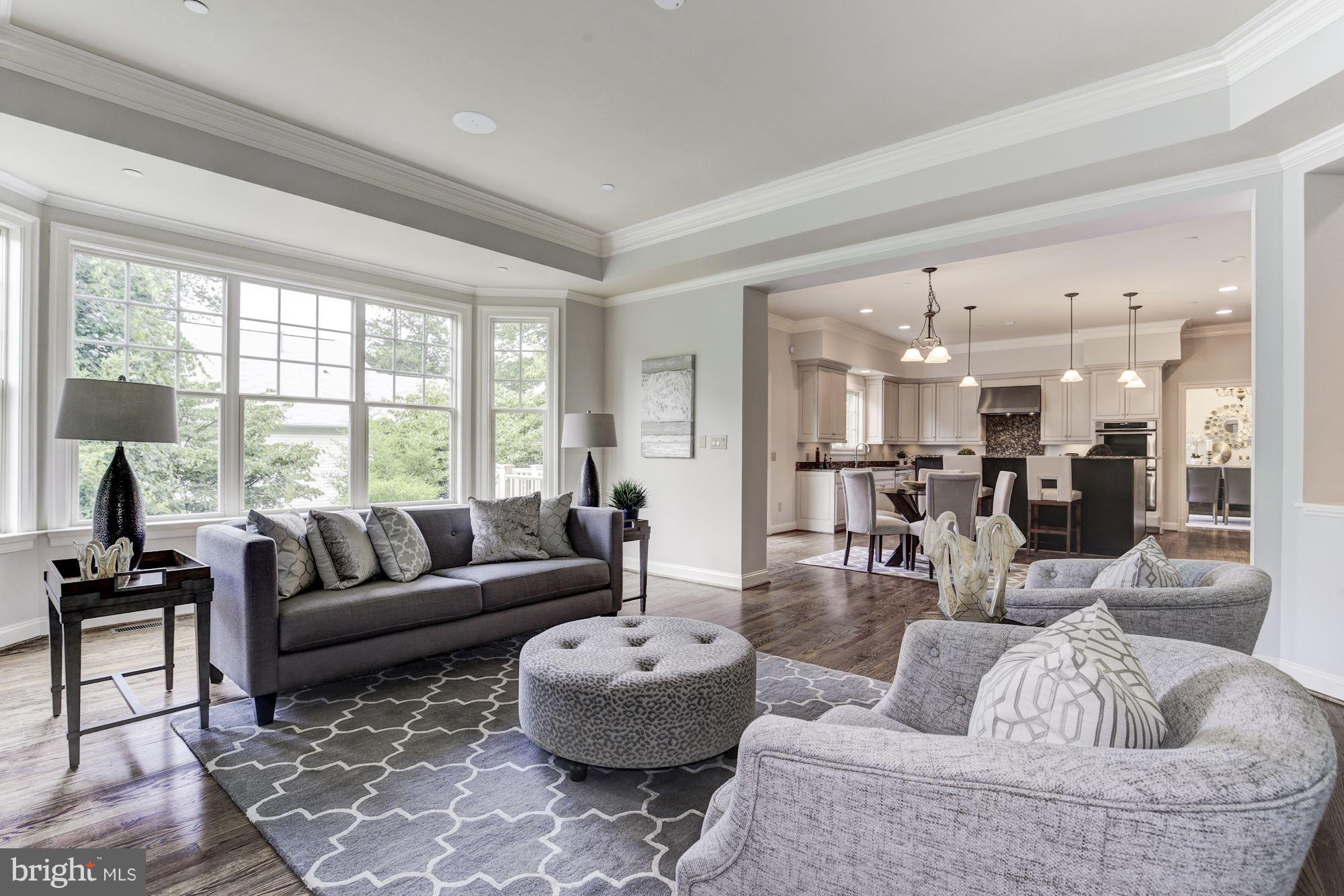 OAKWOOD KNOLLS - Residential