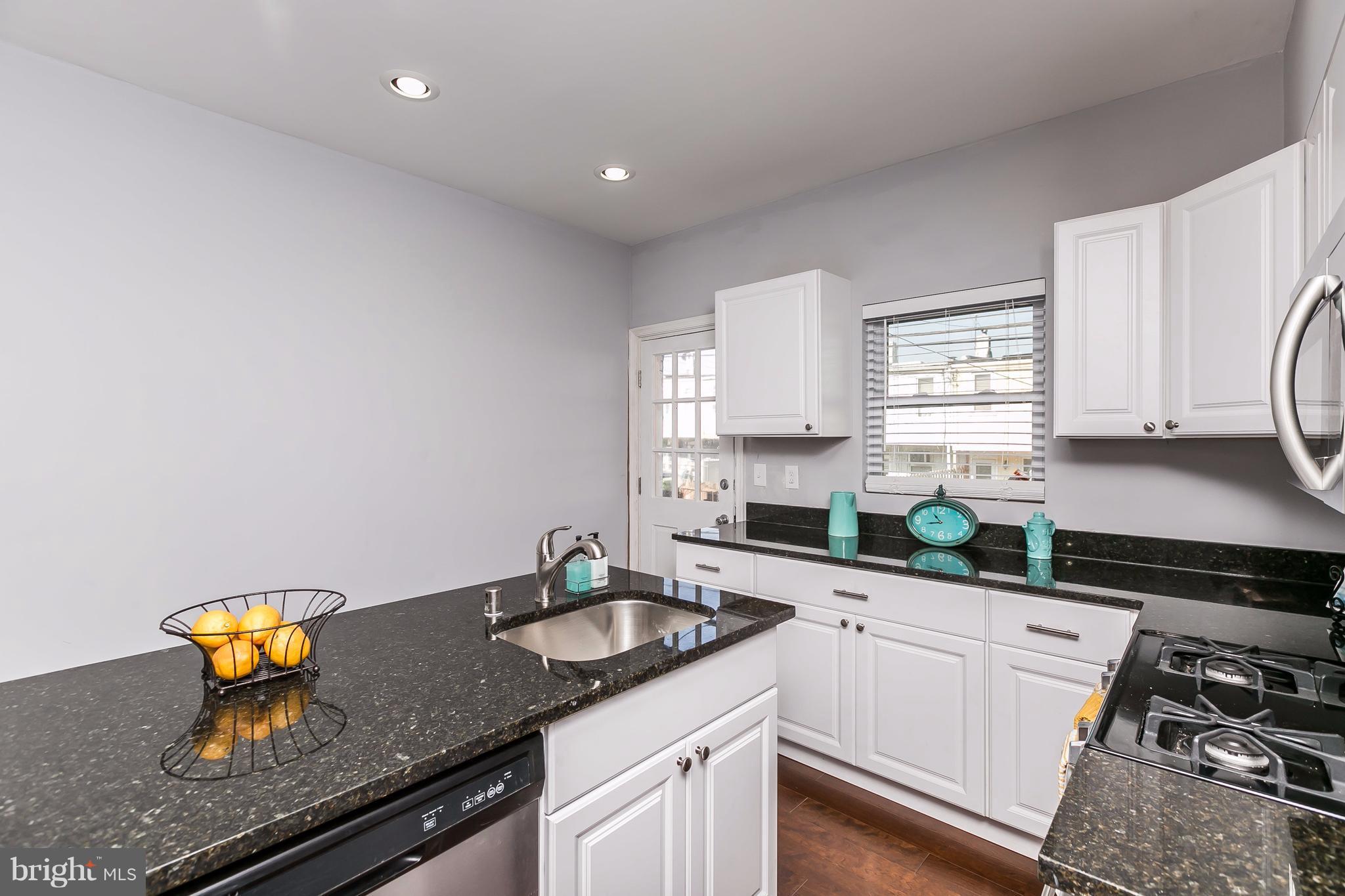 GREEKTOWN - Residential