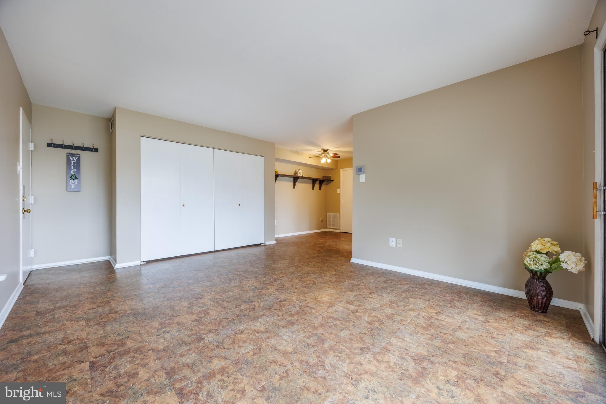 HAMPSTEAD VALLEY - Residential