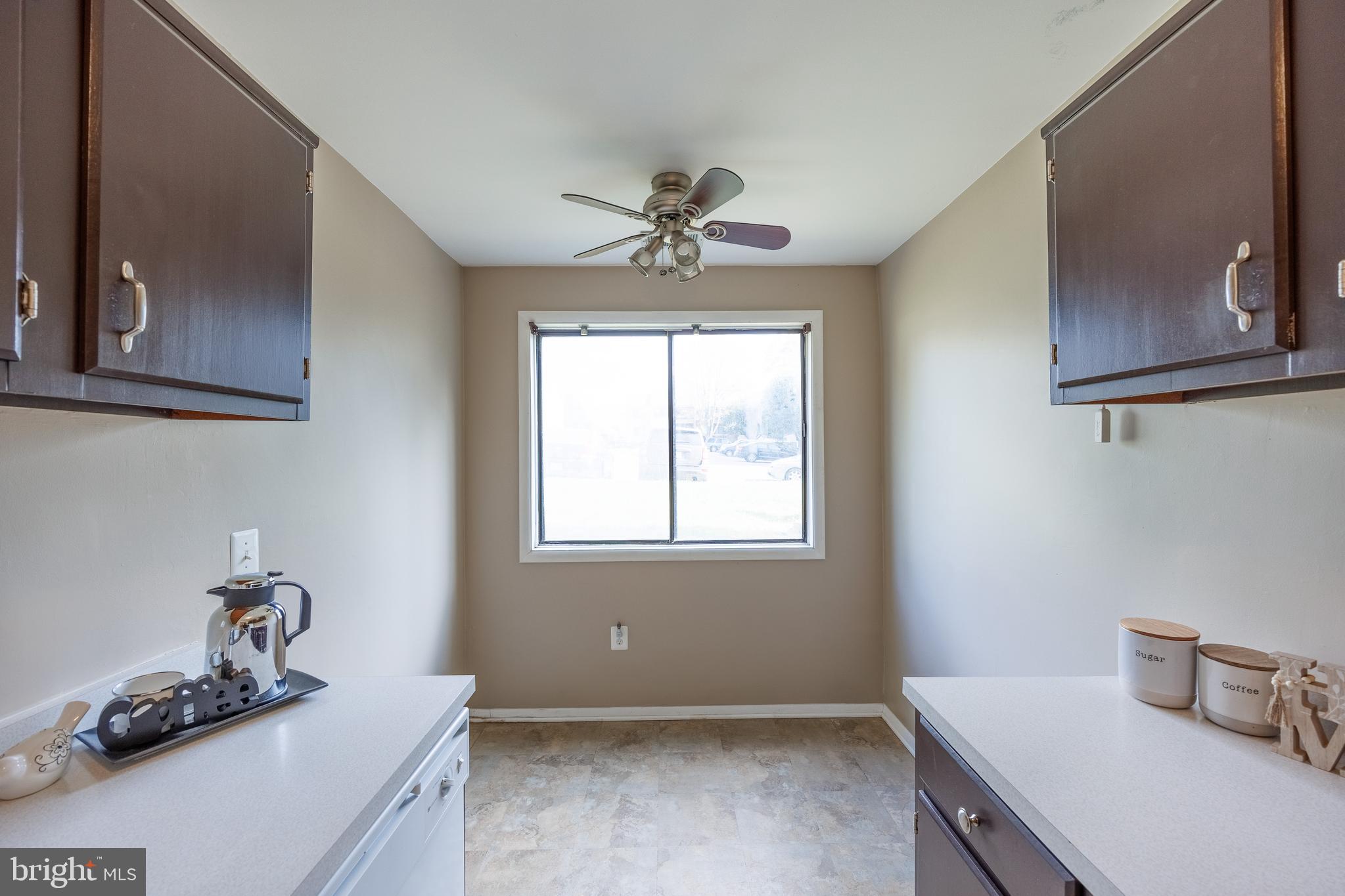 HAMPSTEAD VALLEY - Residential