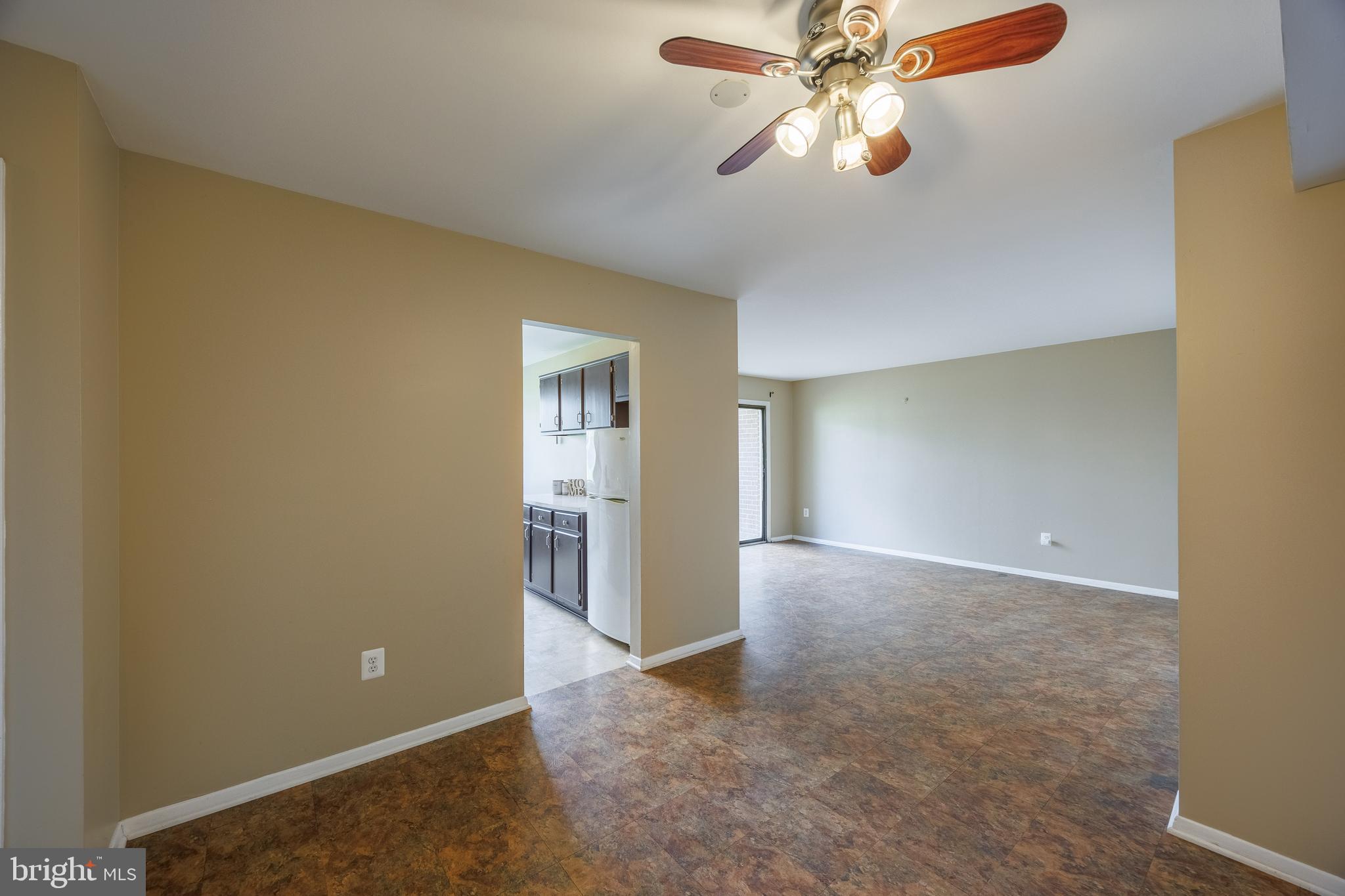 HAMPSTEAD VALLEY - Residential