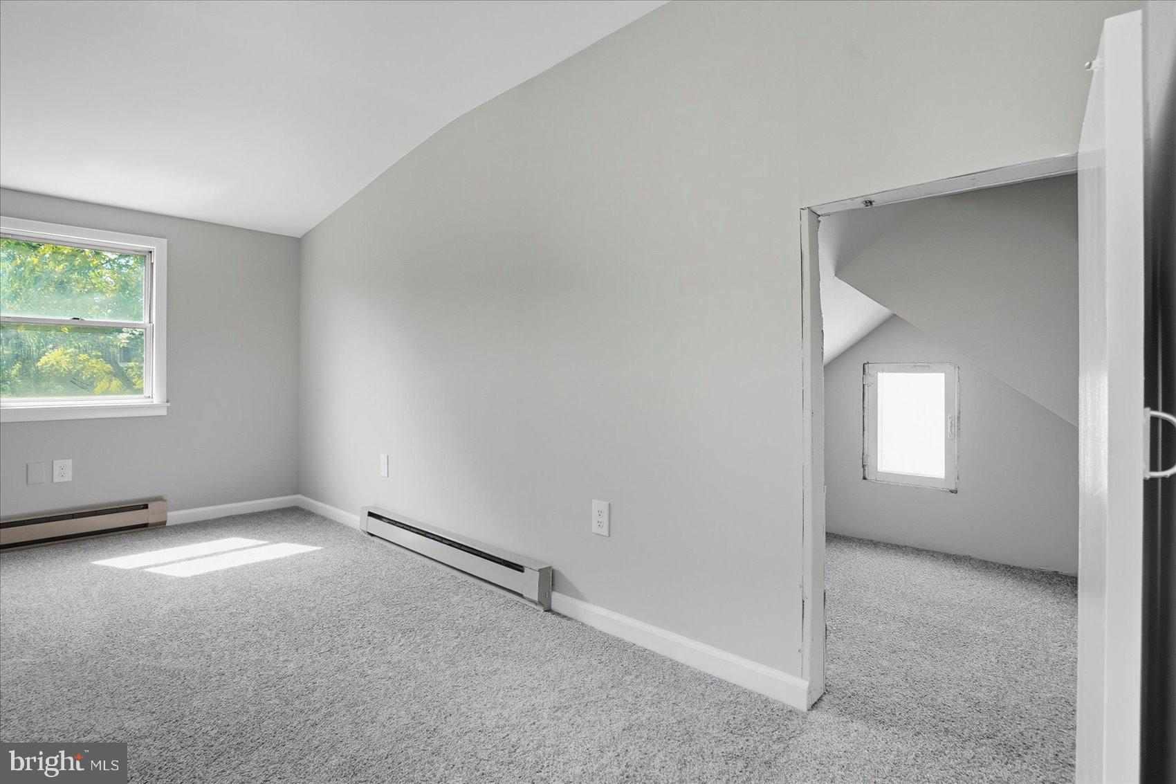 HAMILTON HILLS - Residential