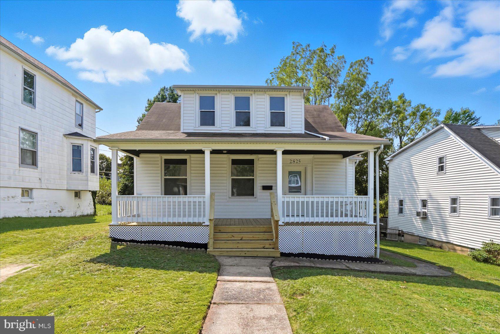 HAMILTON HILLS - Residential