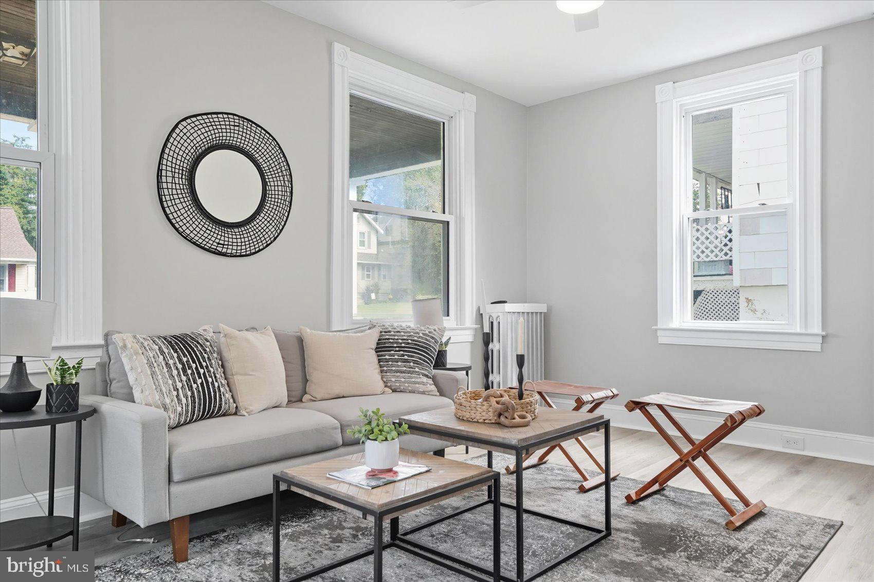 HAMILTON HILLS - Residential