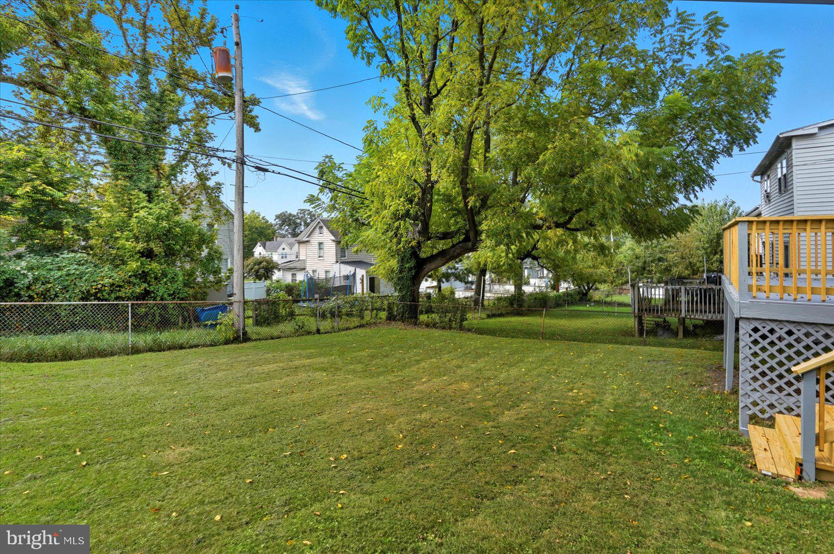 HAMILTON HILLS - Residential