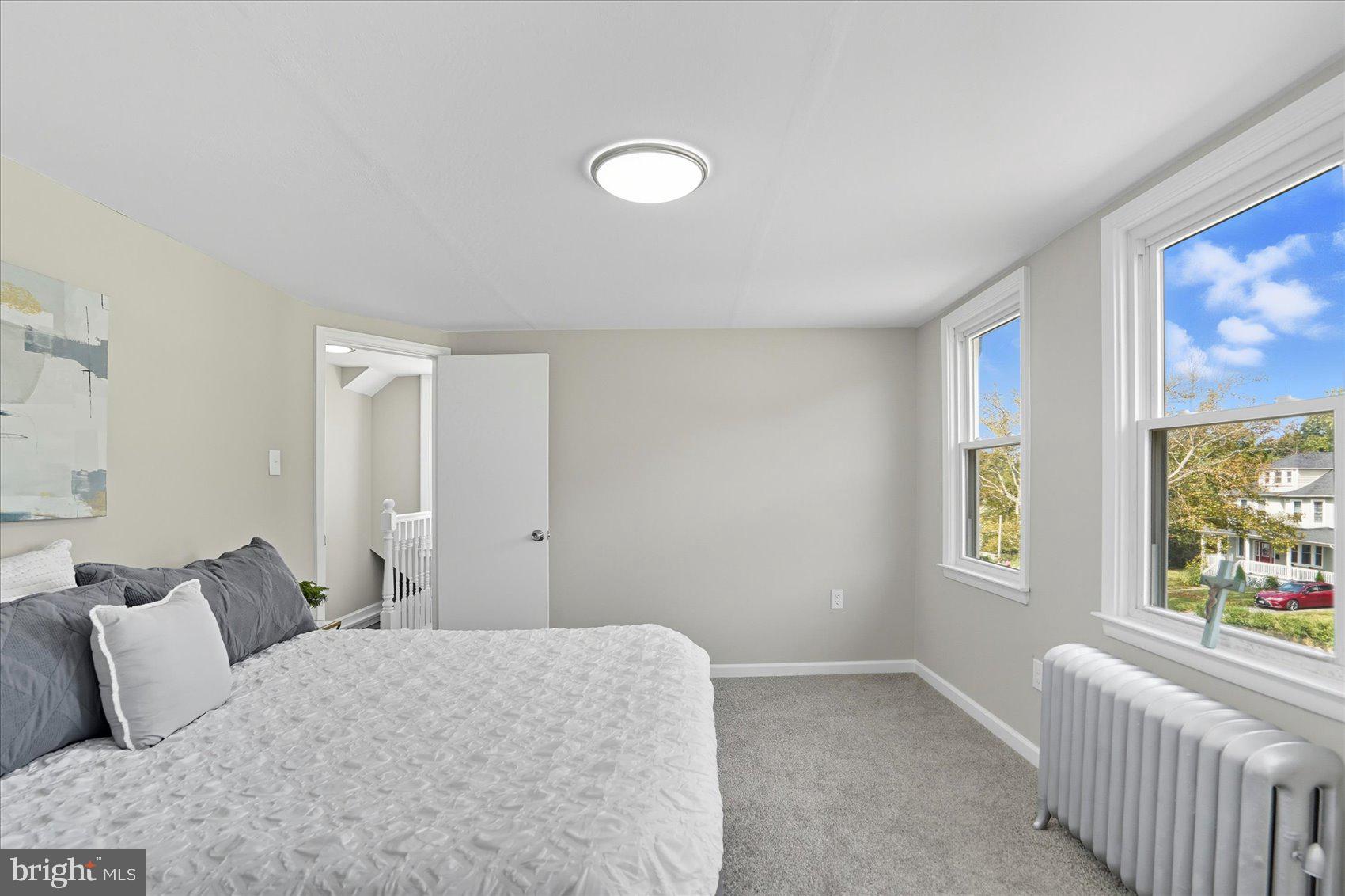 HAMILTON HILLS - Residential