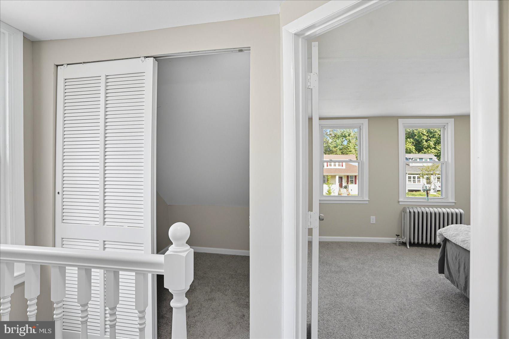 HAMILTON HILLS - Residential