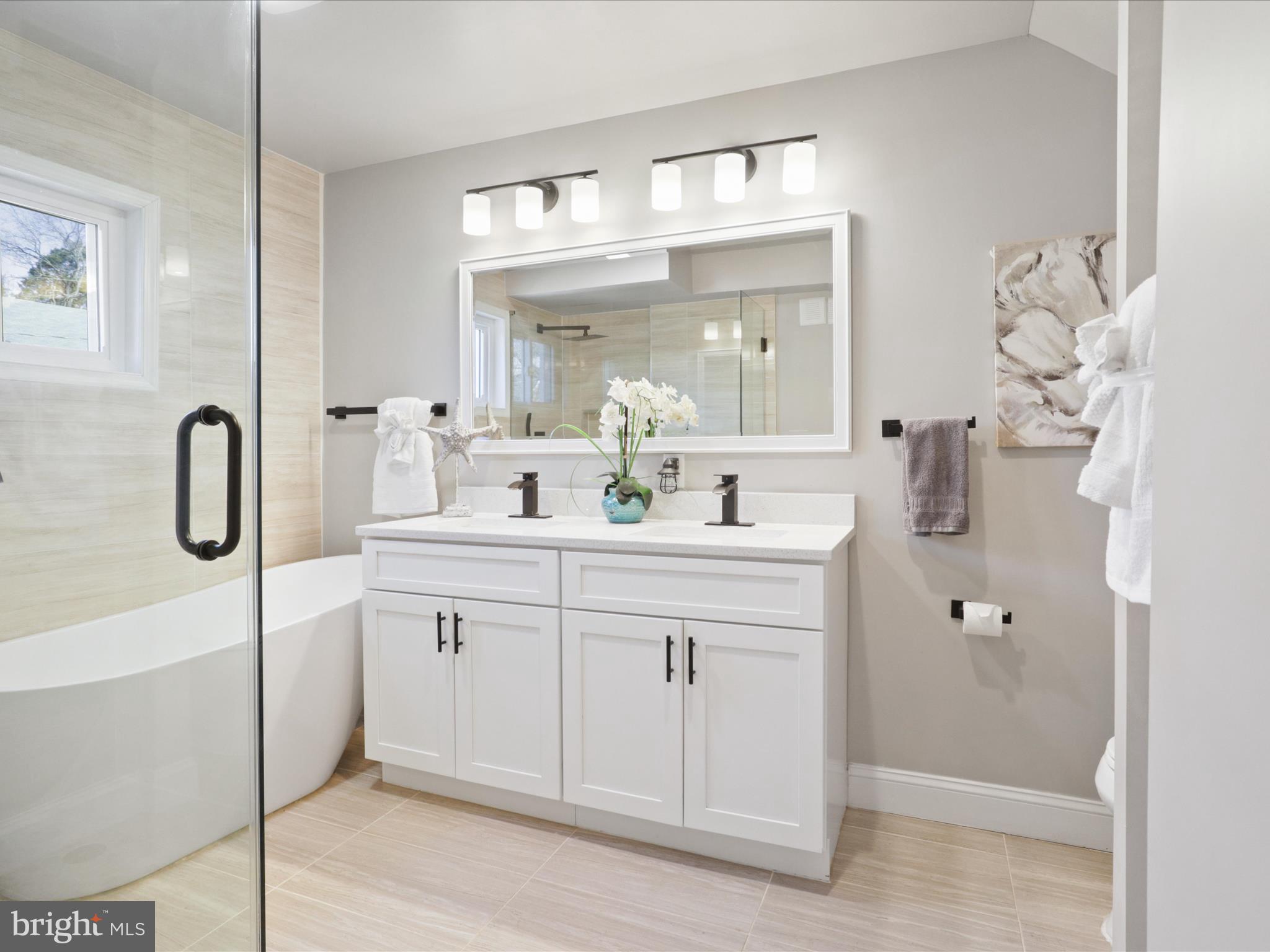 OVER LEE KNOLLS - Residential