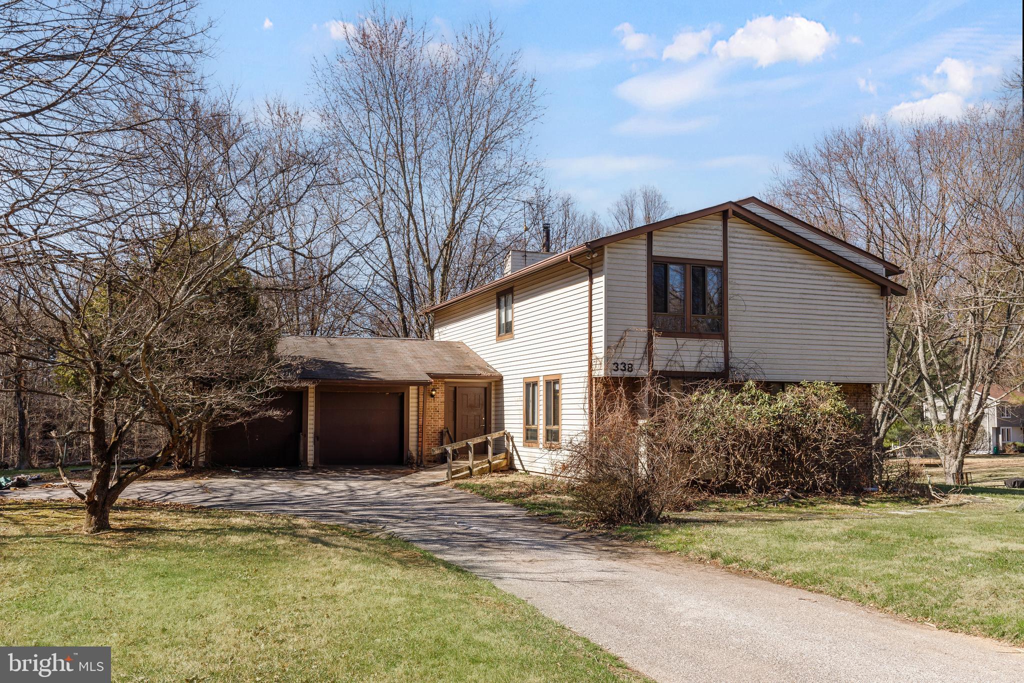 DELIGHT MEADOWS - Residential