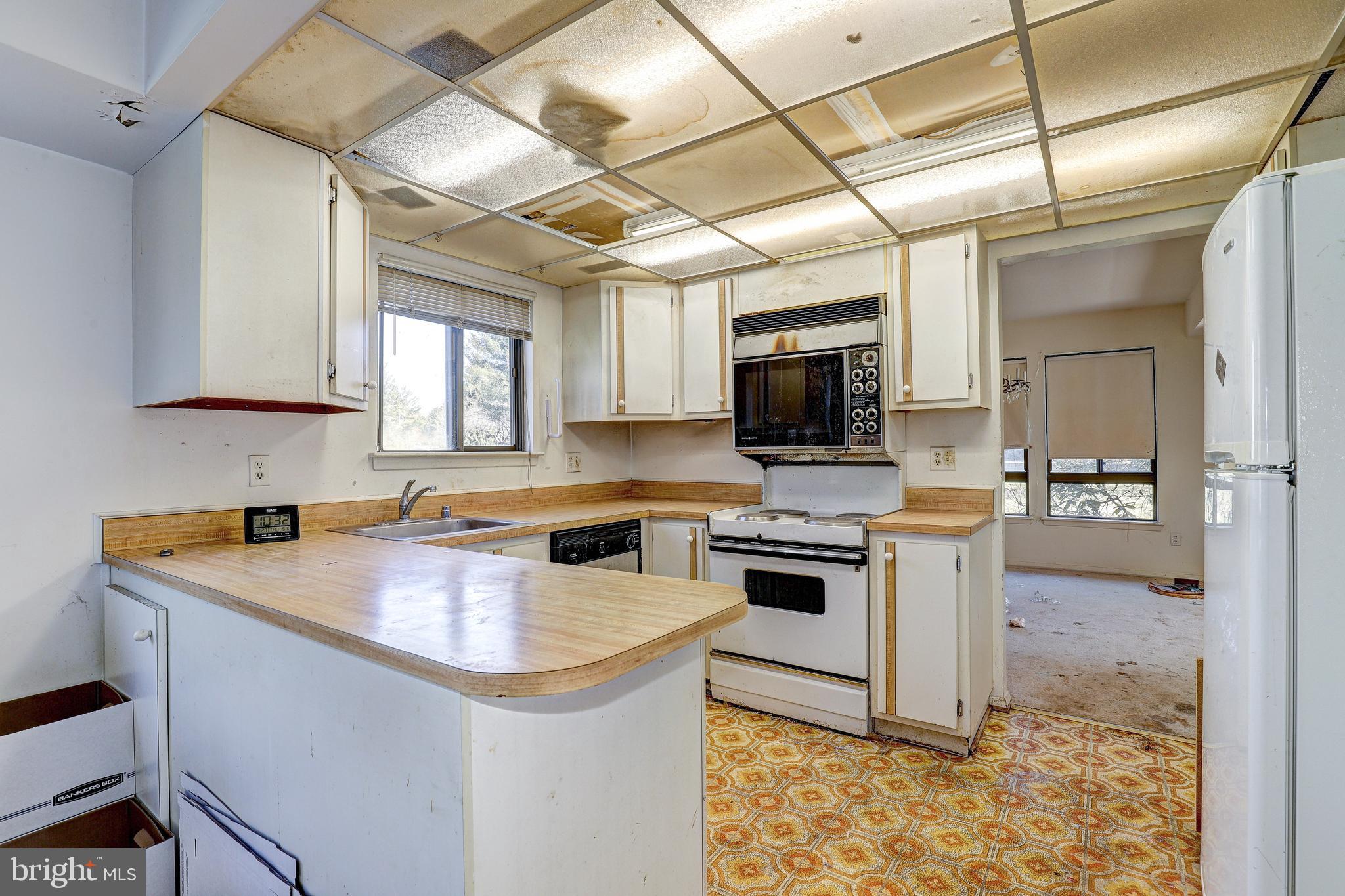 DELIGHT MEADOWS - Residential