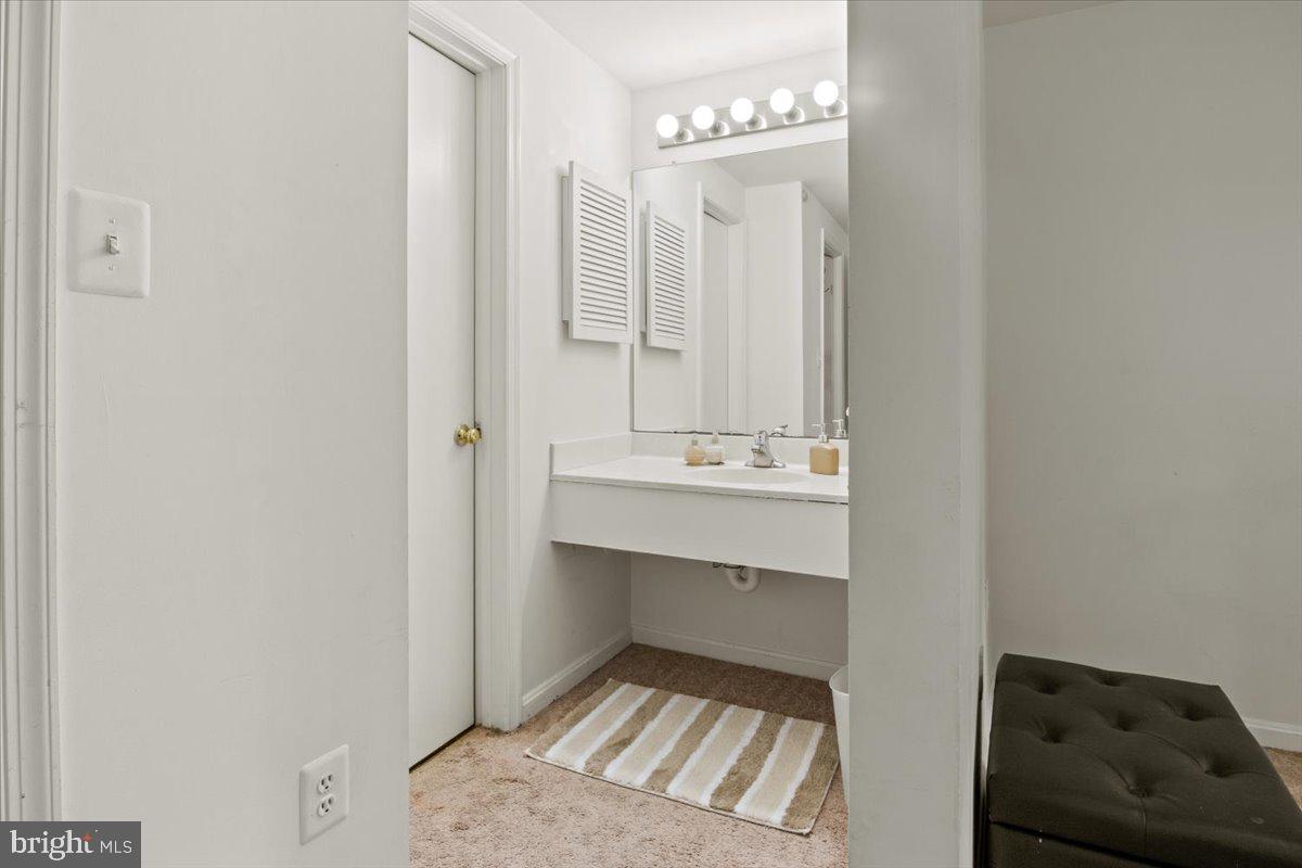 ROGERS FORGE - Residential