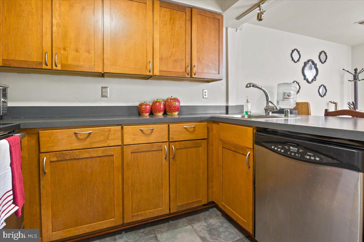 ROGERS FORGE - Residential