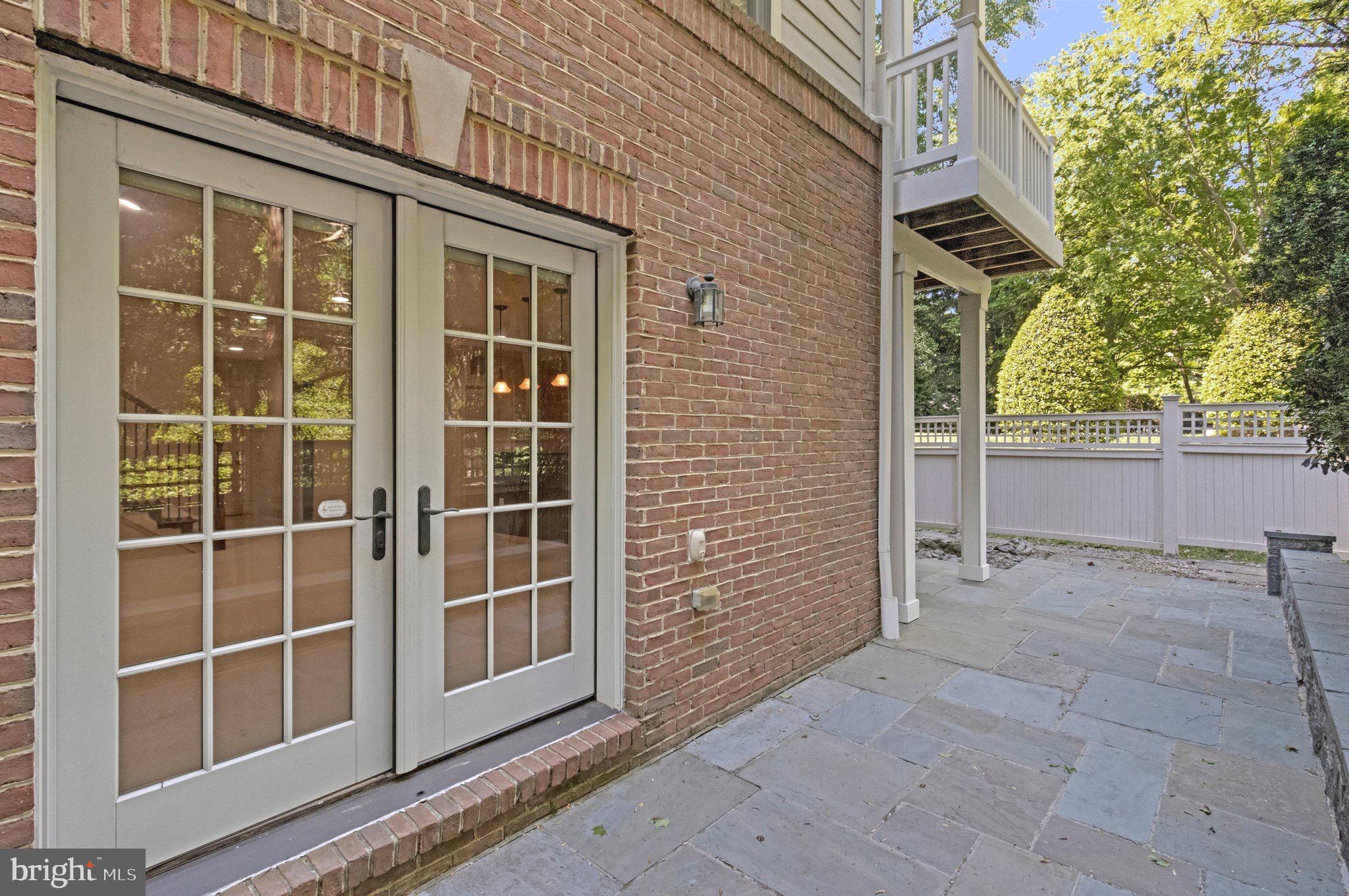 STOCKWELL MANOR - Residential