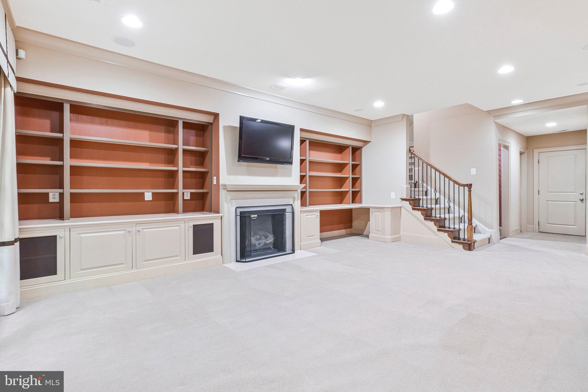 STOCKWELL MANOR - Residential