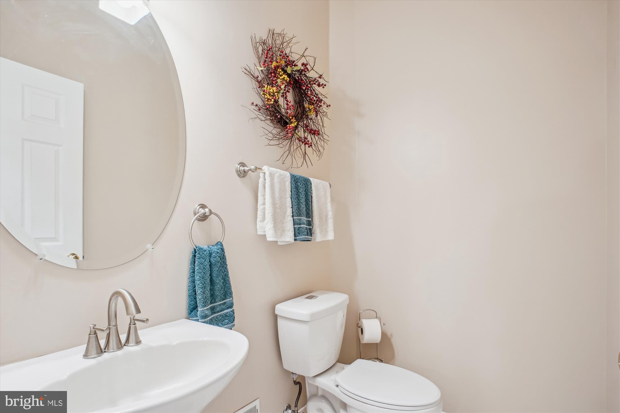 KINGSTOWNE - Residential