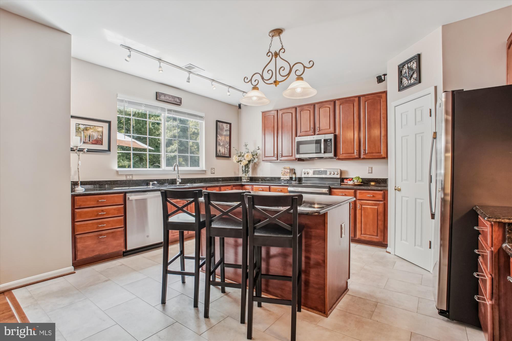 KINGSTOWNE - Residential