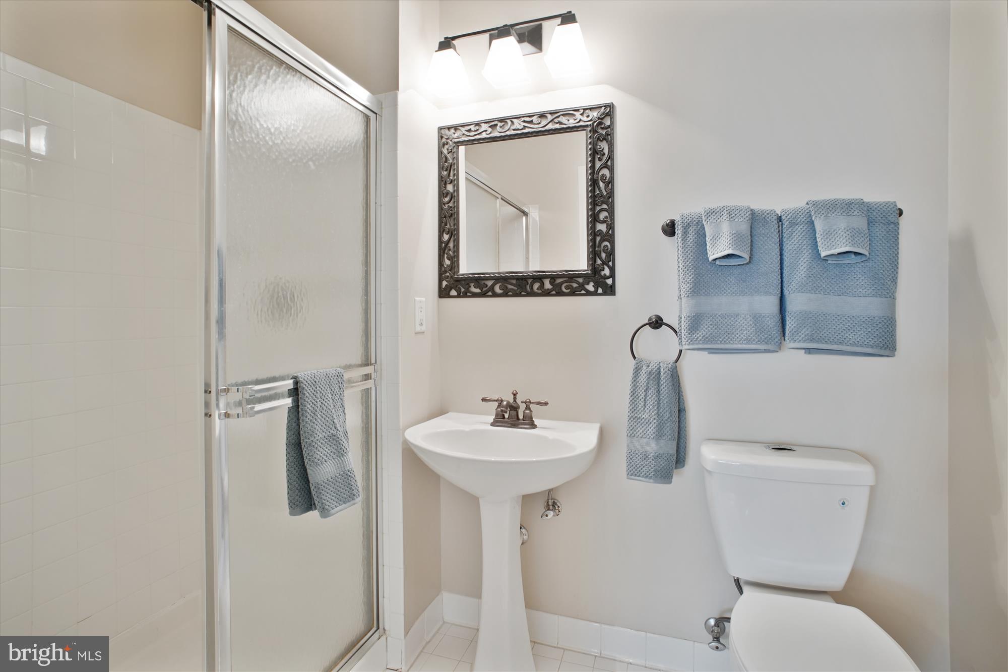 KINGSTOWNE - Residential