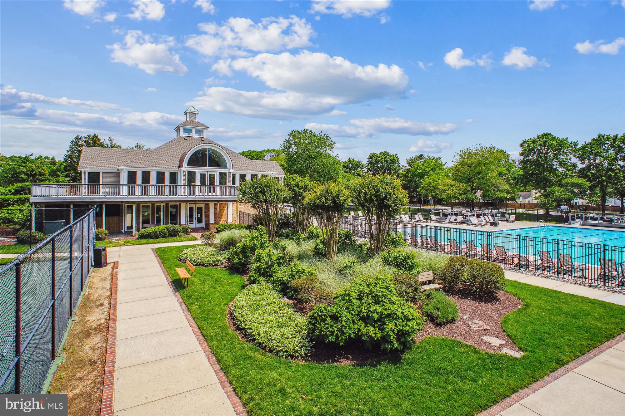 KINGSTOWNE - Residential