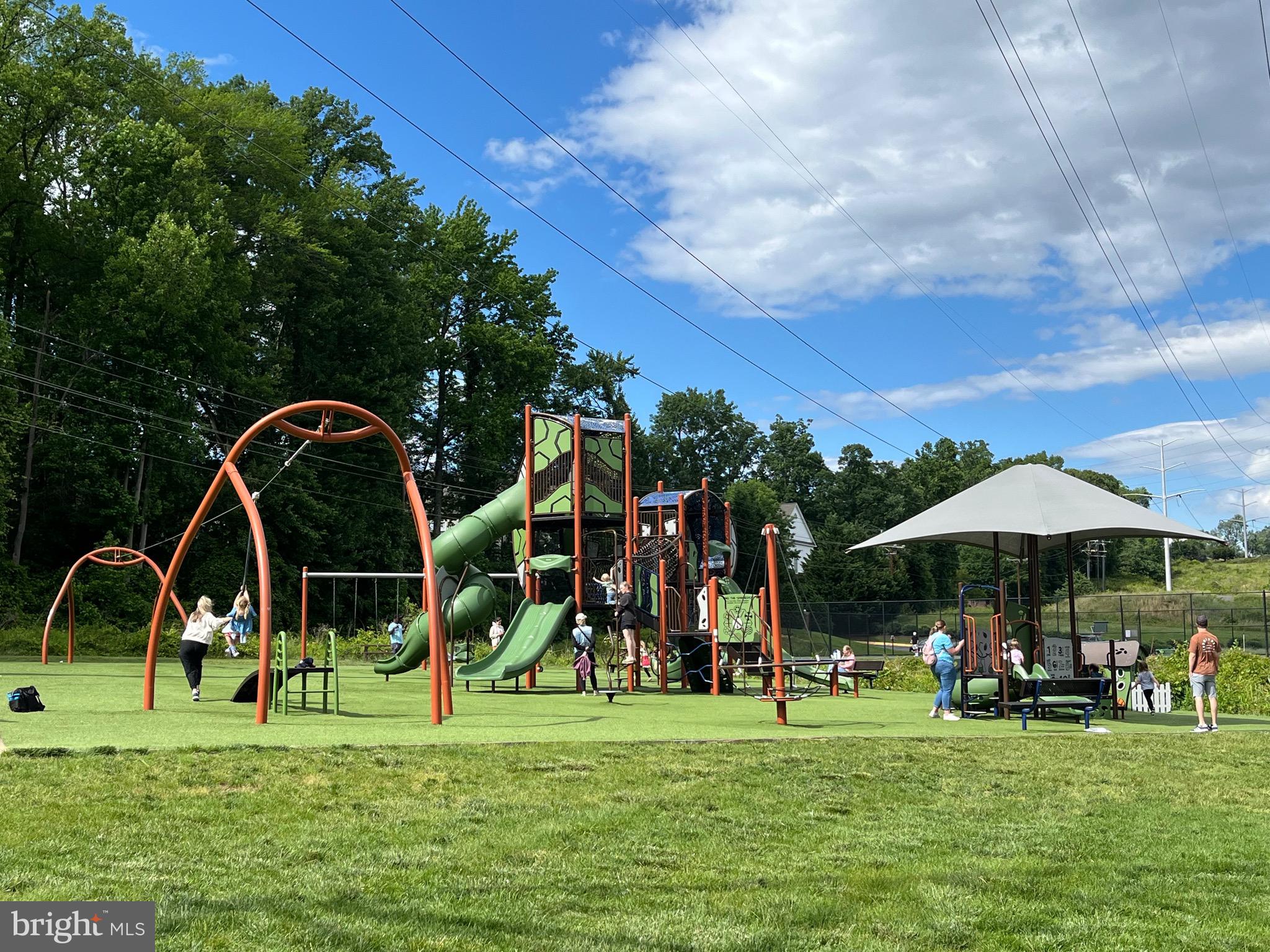 KINGSTOWNE - Residential