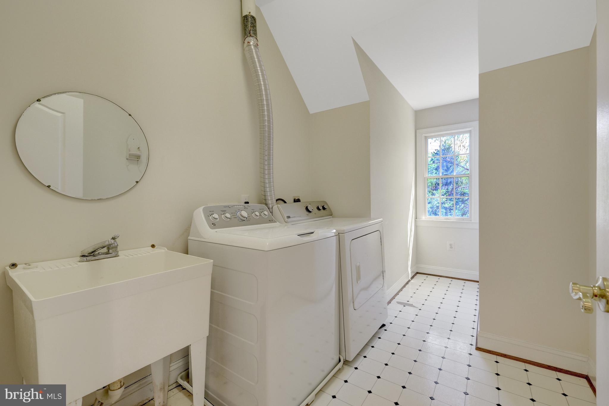 COLVIN MILL RUN - Residential