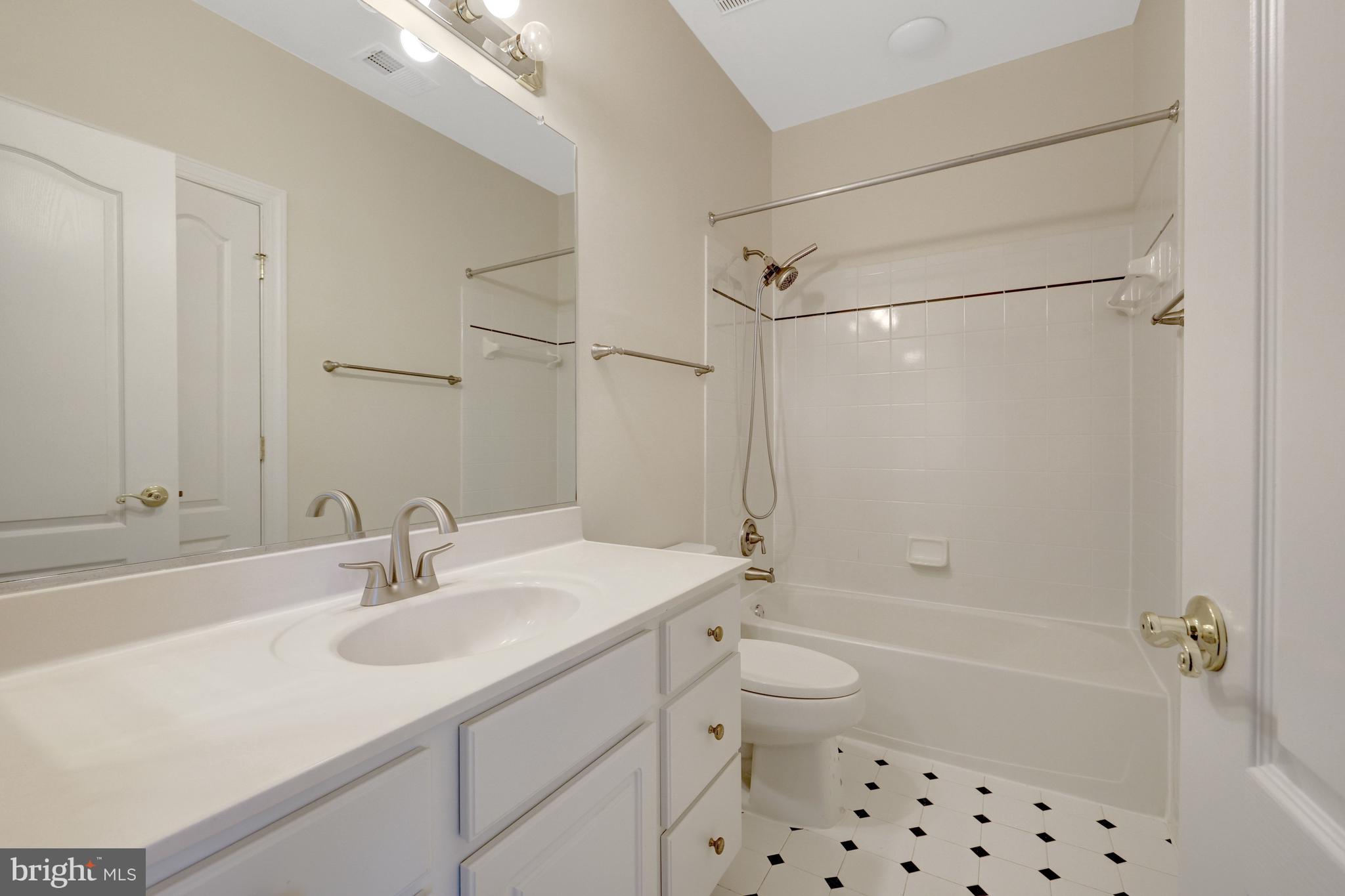 COLVIN MILL RUN - Residential