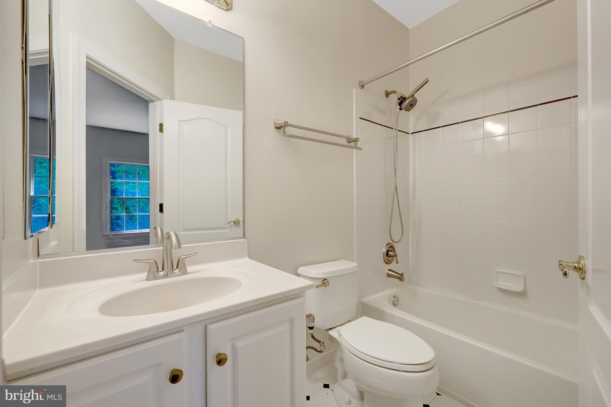 COLVIN MILL RUN - Residential